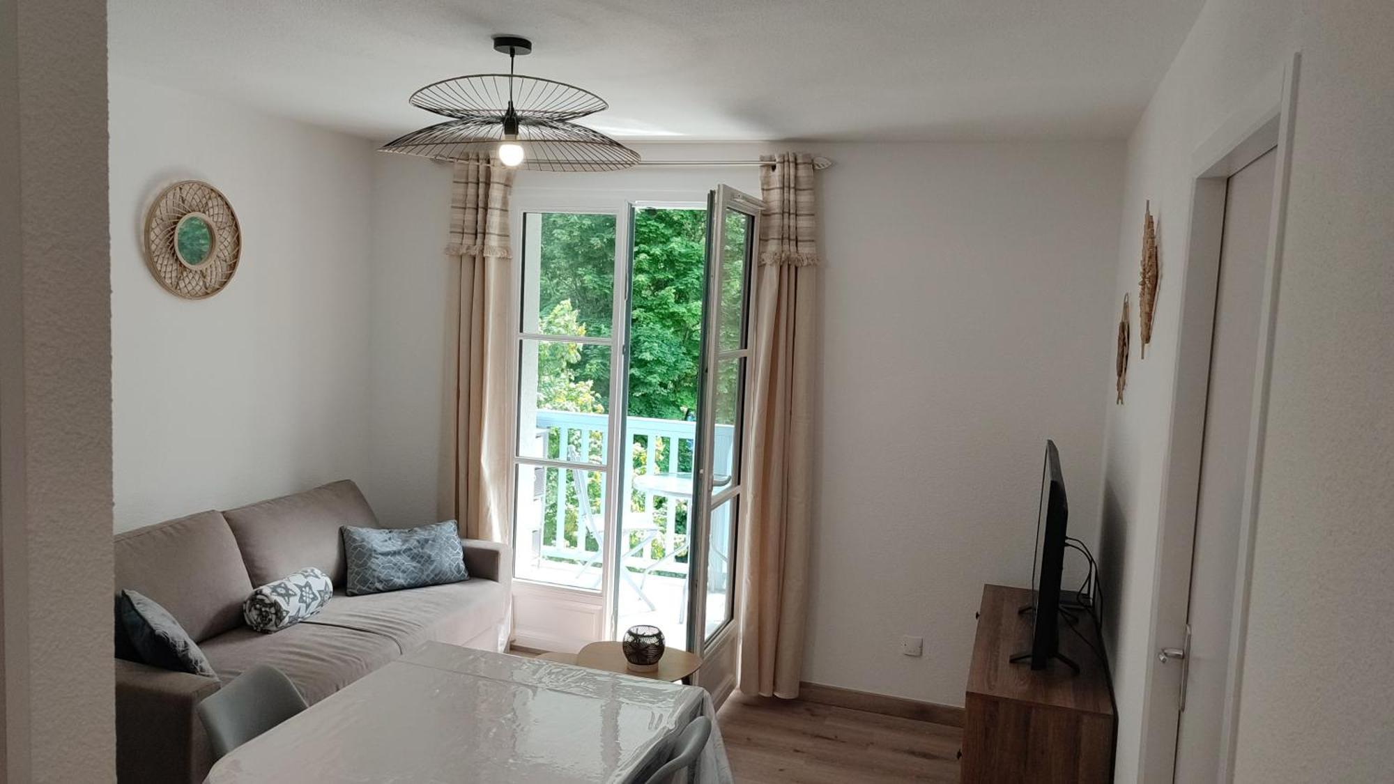 Charmant Appartement 4 Pers,Vue Montagne Avec Parking Prive Et Balcon Cauterets Ngoại thất bức ảnh